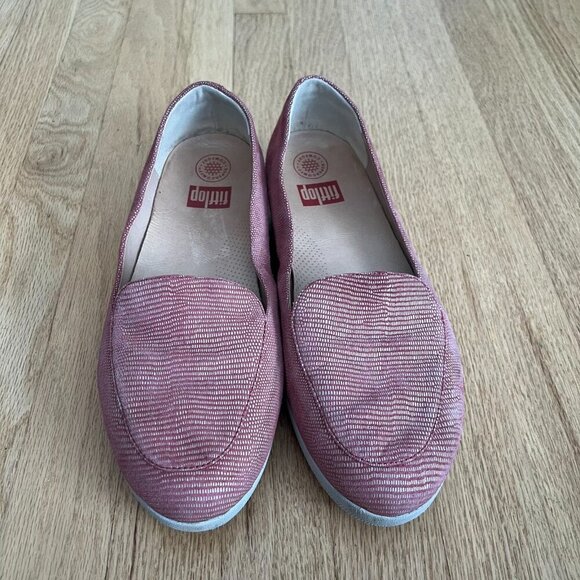 FitFlop Red Gold Textured Leather Loafers Women's Size 11 - Picture 2 of 9